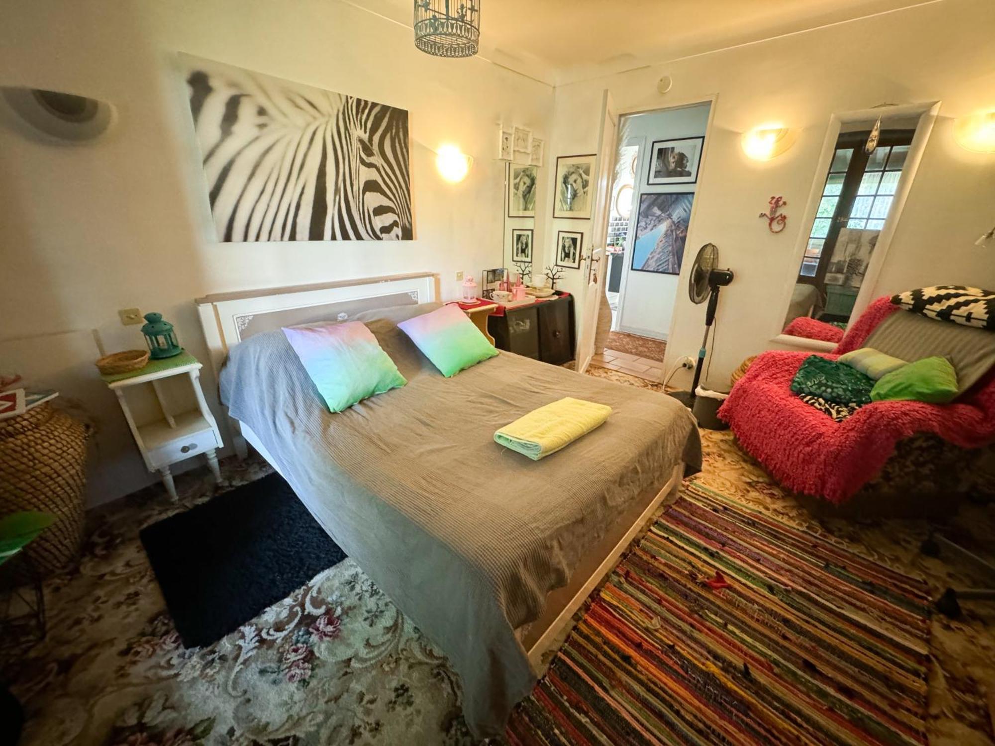 Quarto em Acomodações Particulares Chambre Privée Dans Provençale *