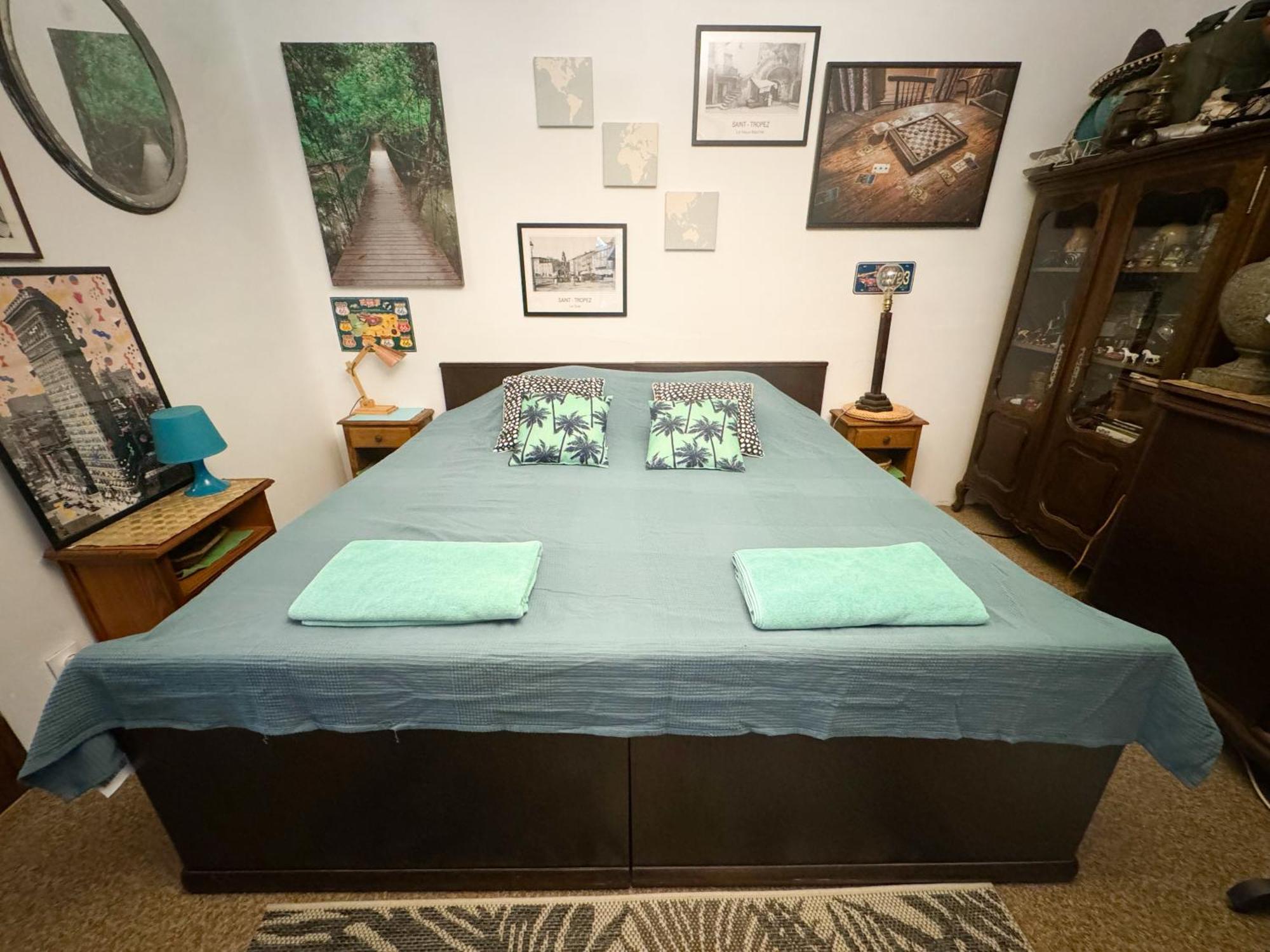 Chambre Privée Dans Provençale *